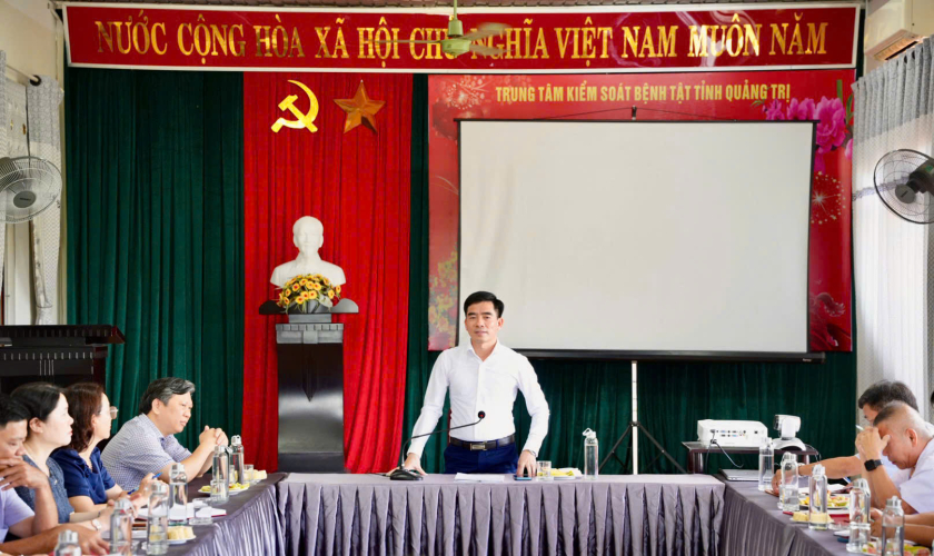 Lãnh đạo Trung tâm Kiểm soát bệnh tật tỉnh thăm và làm việc tại Trụ sở 2