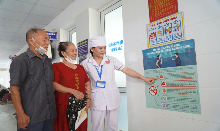 XÂY DỰNG MÔI TRƯỜNG Y TẾ XANH – SẠCH – ĐẸP, KHÔNG KHÓI THUỐC