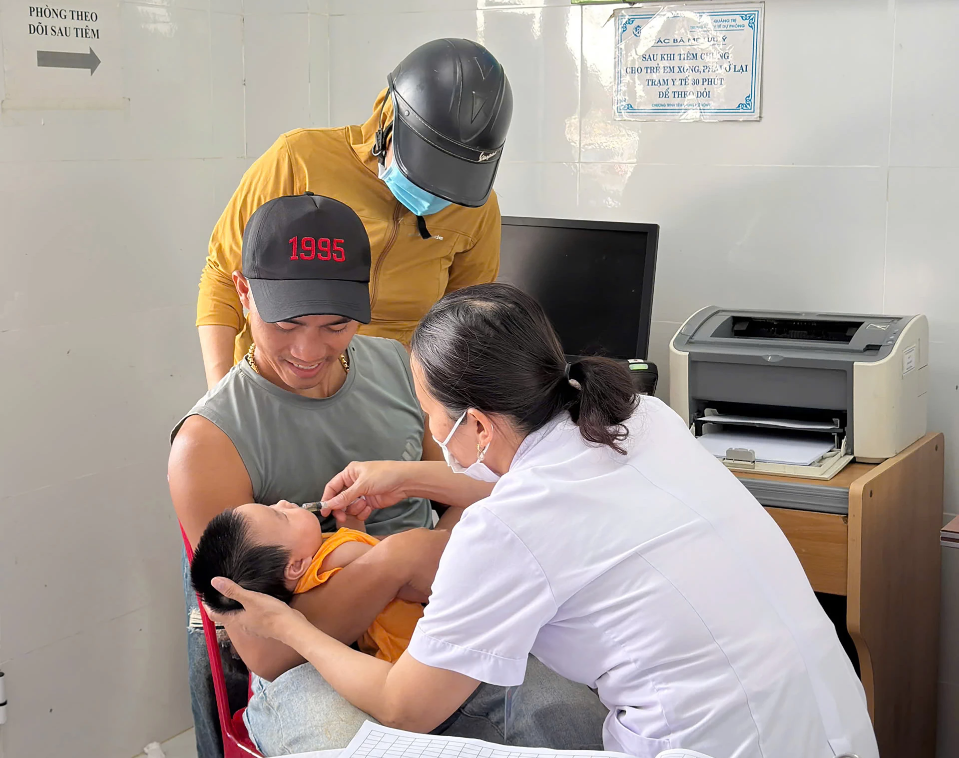 Nâng_cao_hiệu_quả_tiêm_chủng_mở_rộng_từ_tuyến_cơ_sở_2.jpg