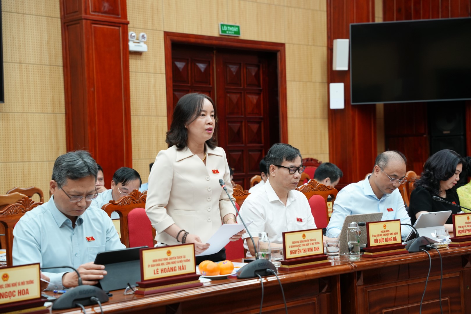 doan_cong_tac_quoc_hoi_lv_voi_ubnd_tinh_4.JPG