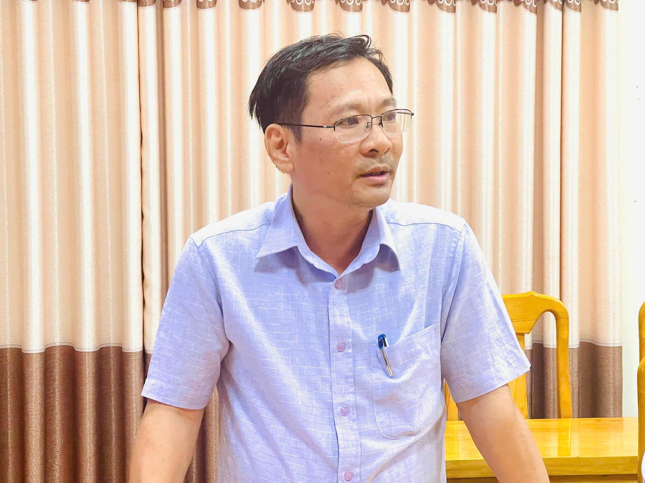 Bác sĩ Nguyễn Anh Đông Phó Giám đốc CDC Quảng Bình phát biểu tại buổi làm việc