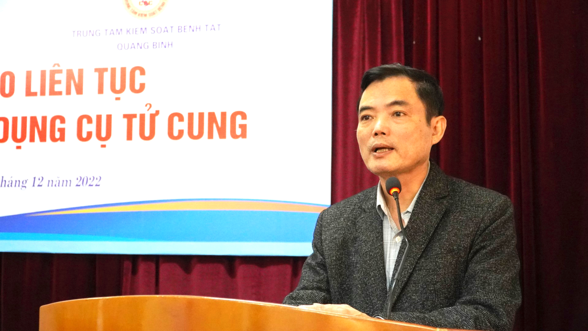 Bác sĩ Phan Nam Bình Chi cục trưởng Chi44444 Large