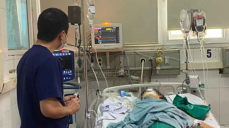 Bệnh nhân diễn biến nặng do sốt xuất huyếtjpg