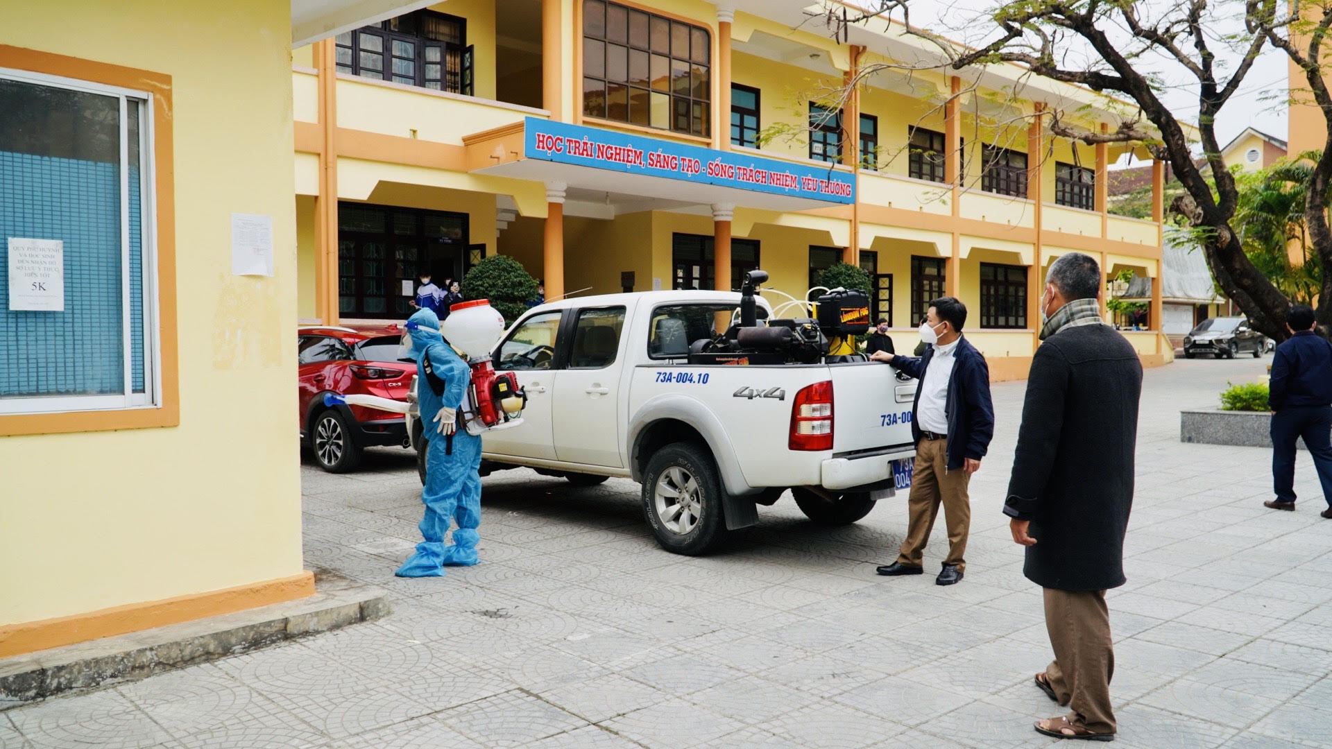 Khẩn trương triển khai các biện pháp khống chế nguồn lây nhiễm tại Trường THPT dân tộc nội trú tỉnh Quảng Bình 2