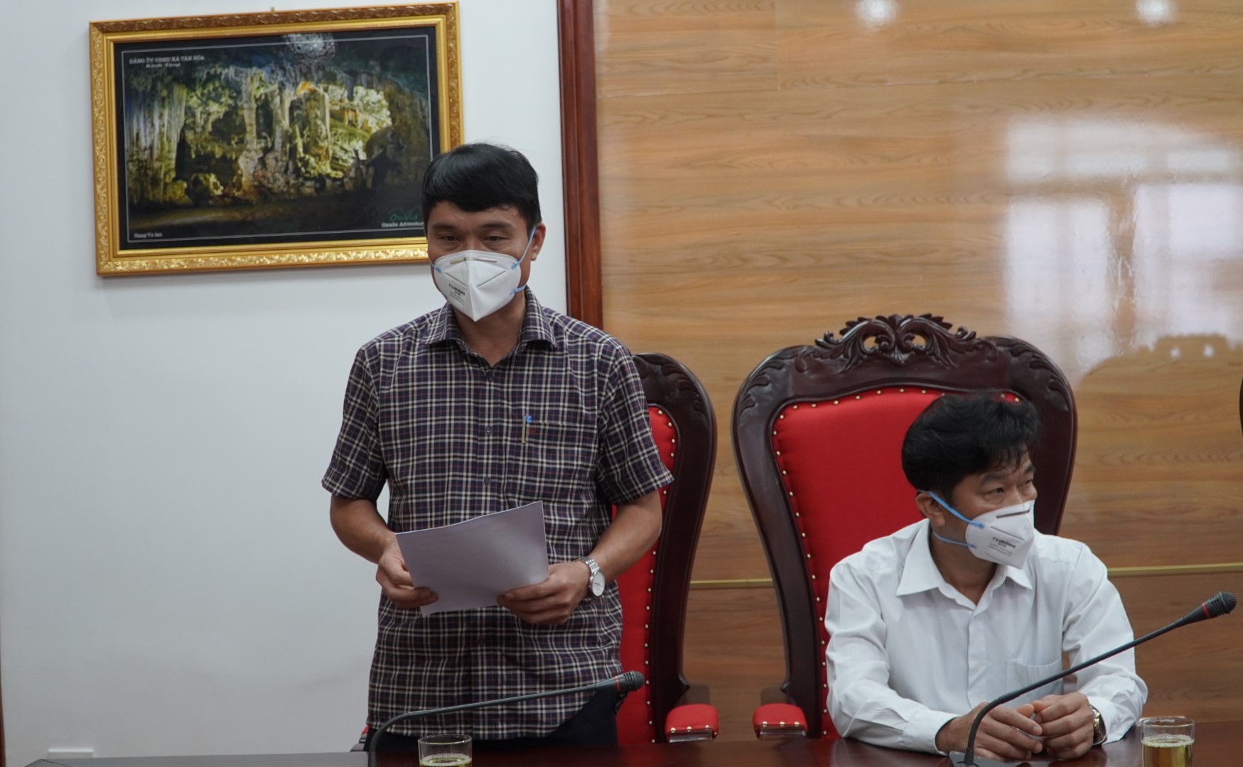 Lãnh đạo huyện báo cáo công tác cd Large