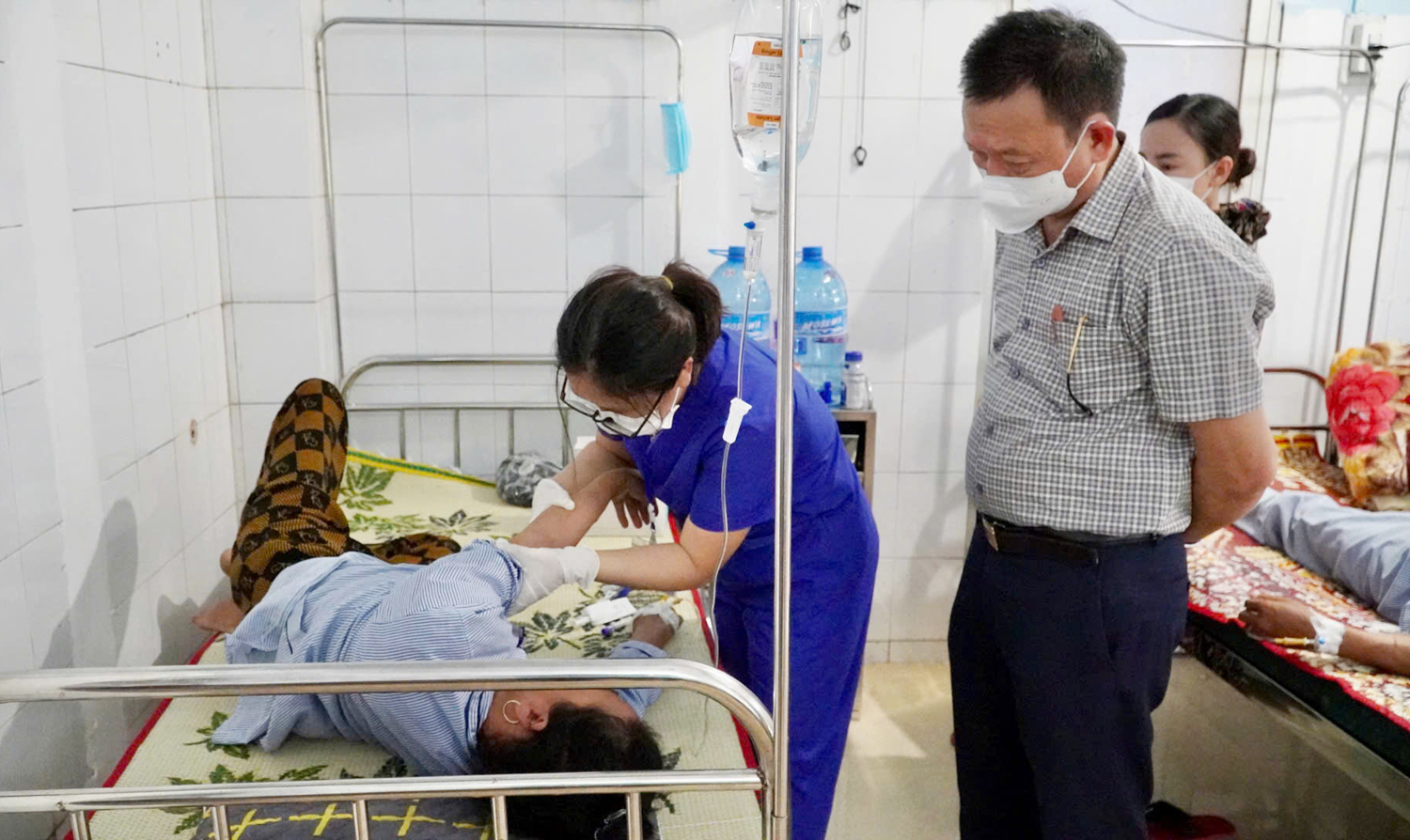 Ngành Y tế Quảng Bình cần tăng cường công tác tập huấn chẩn đoán và điều trị SXH cho các cơ khám chữa bệnh trên địa bàn toàn tỉnhjpg