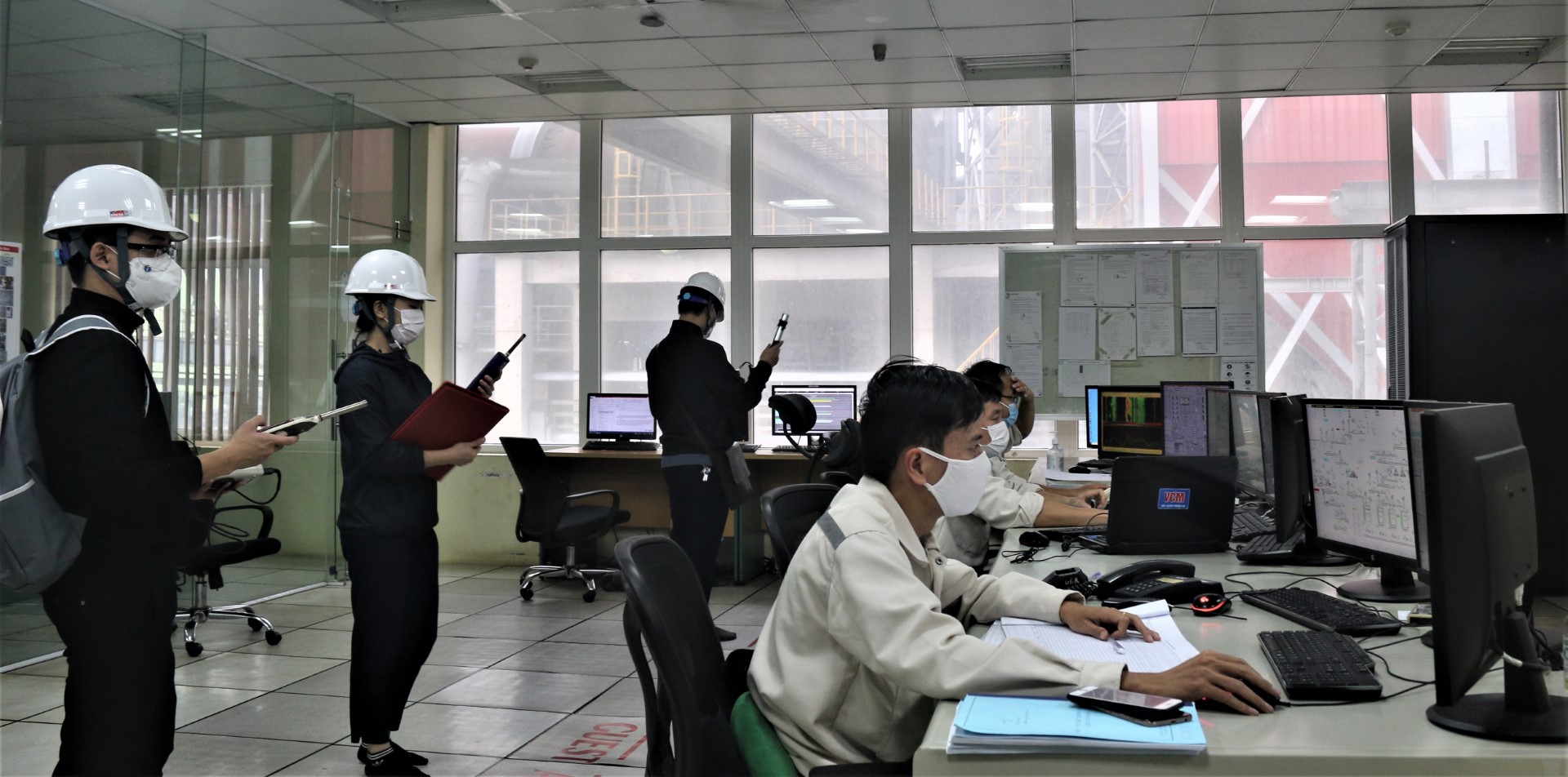 Quan trắc môi trường lao động tại Nhà máy Clinker Văn Hóa Custom