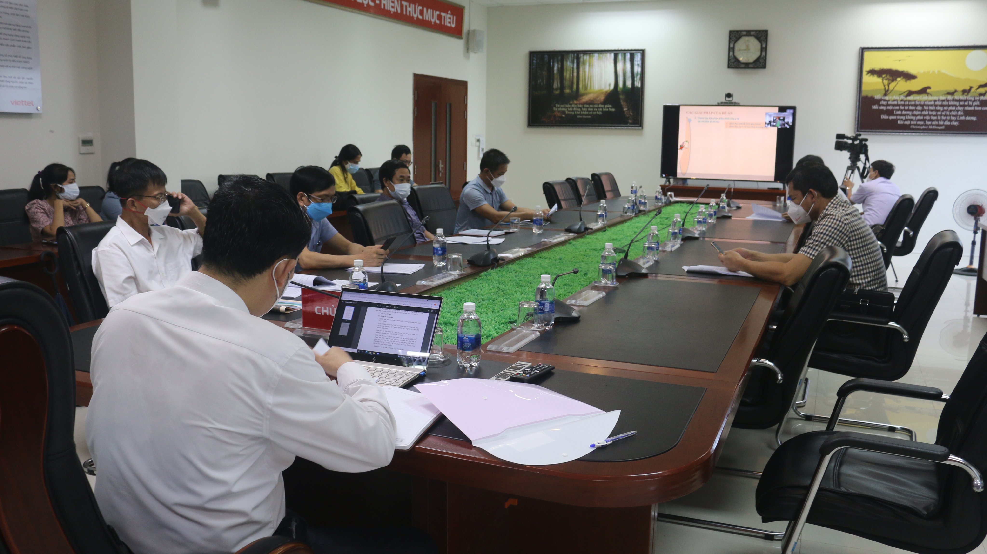 Toàn cảnh hội nghị11