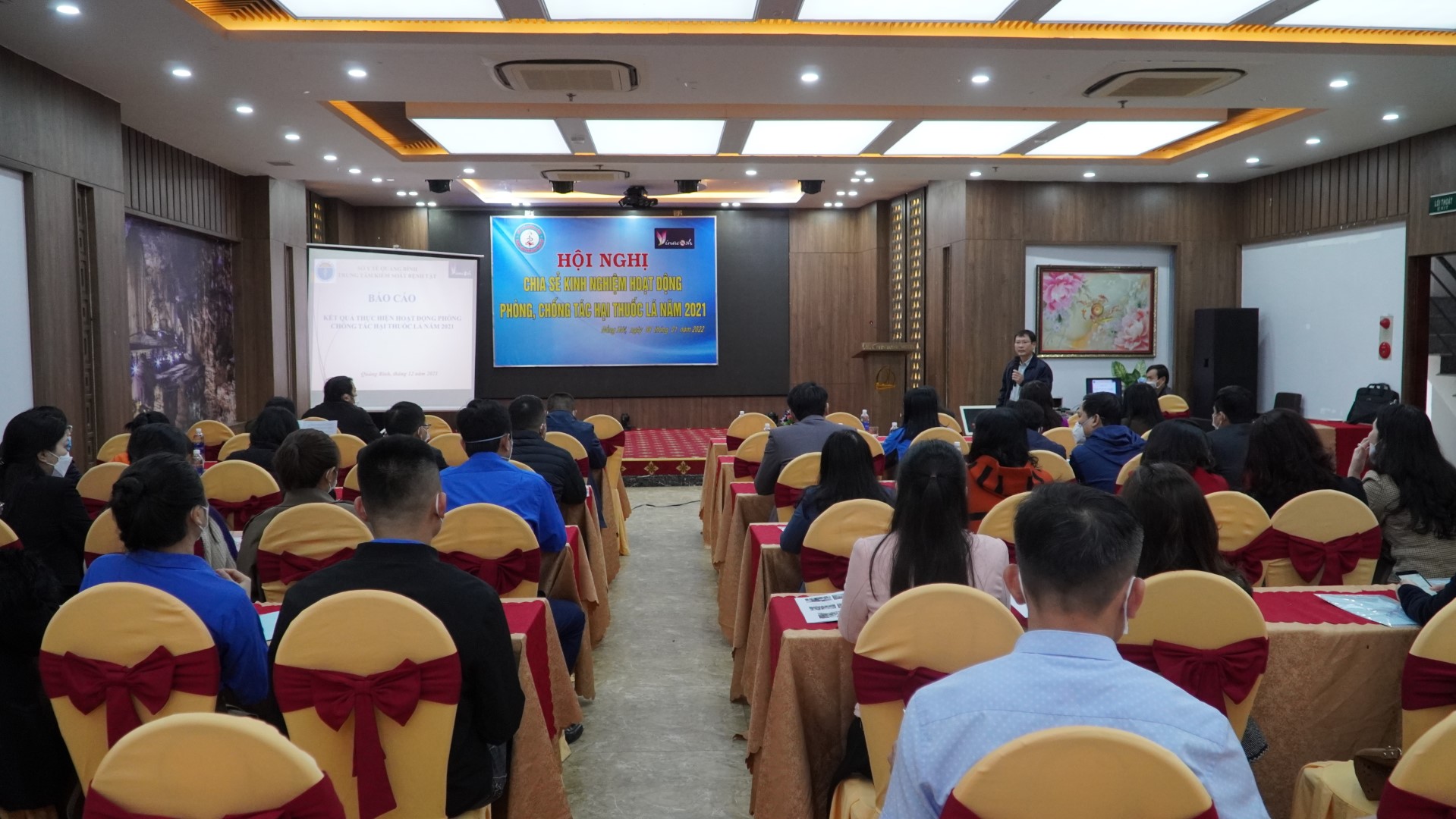 Toàn cảnh hội nghị Custom