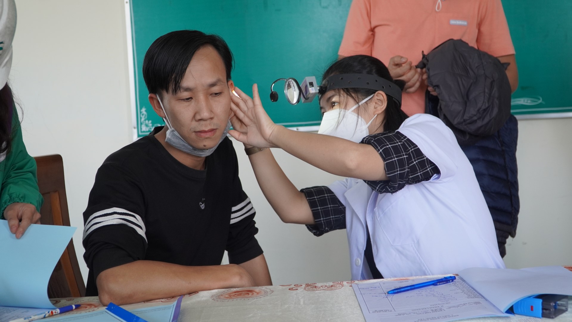 khám chức năng tai mũi họng Custom