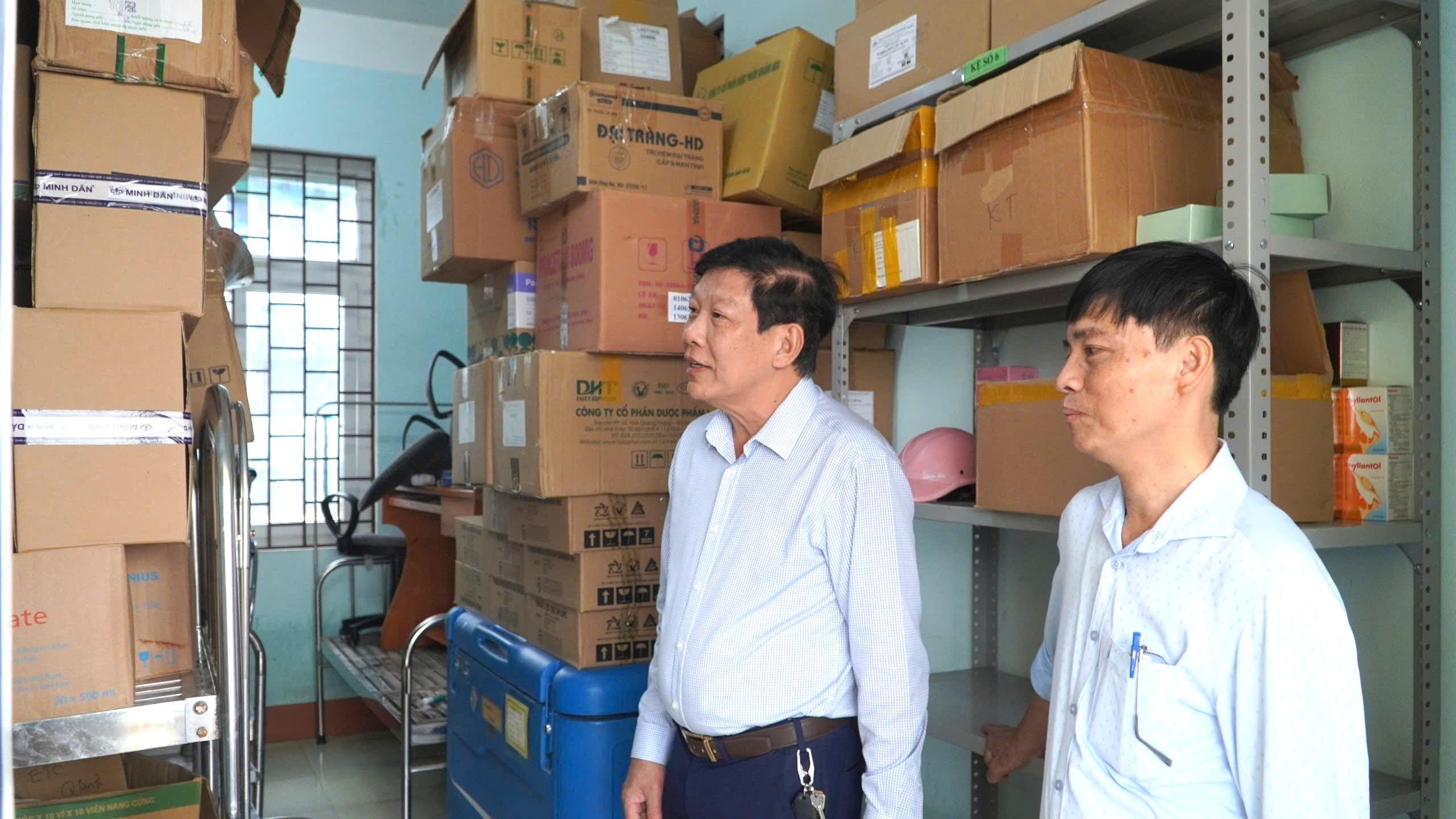 kiểm_tra_và_chỉ_đạo_công_tác_khác_phục_sau_lũ_tại_Bệnh_viện_đa_khoa_huyện_Lệ_Thủy_2.jpg